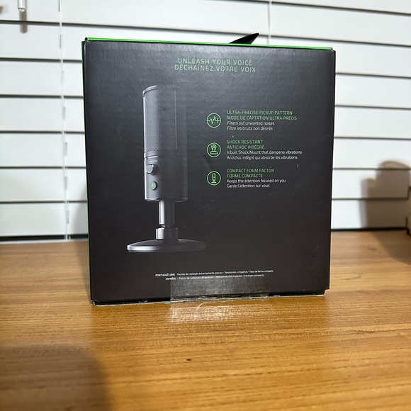 Razer Seiren X Microphone - Picture 2 of 7